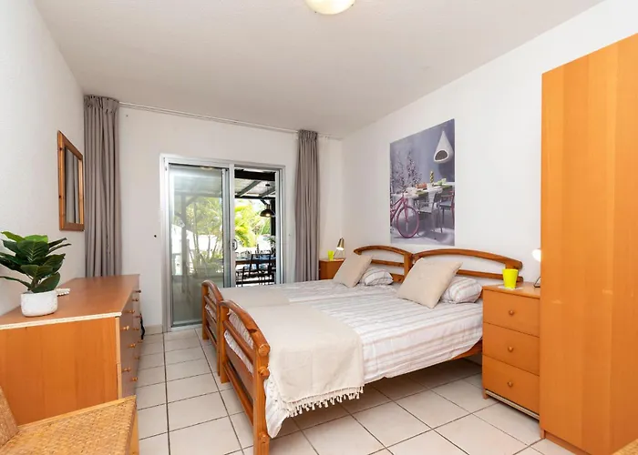 Beautiful And Spacious 4 Bedroom Callao Salvaje