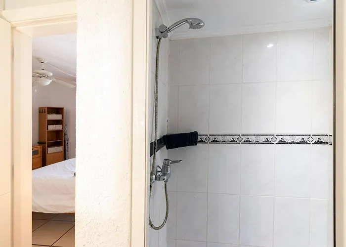 Villa Beautiful And Spacious 4 Bedroom Callao Salvaje