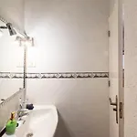Beautiful And Spacious 4 Bedroom ヴィラ *