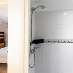 ヴィラ Beautiful And Spacious 4 Bedroom カジャオ・サルバヘ