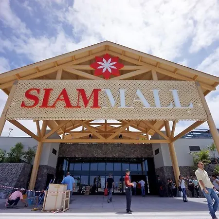 וילה Beautiful And Spacious 4 Bedroom *